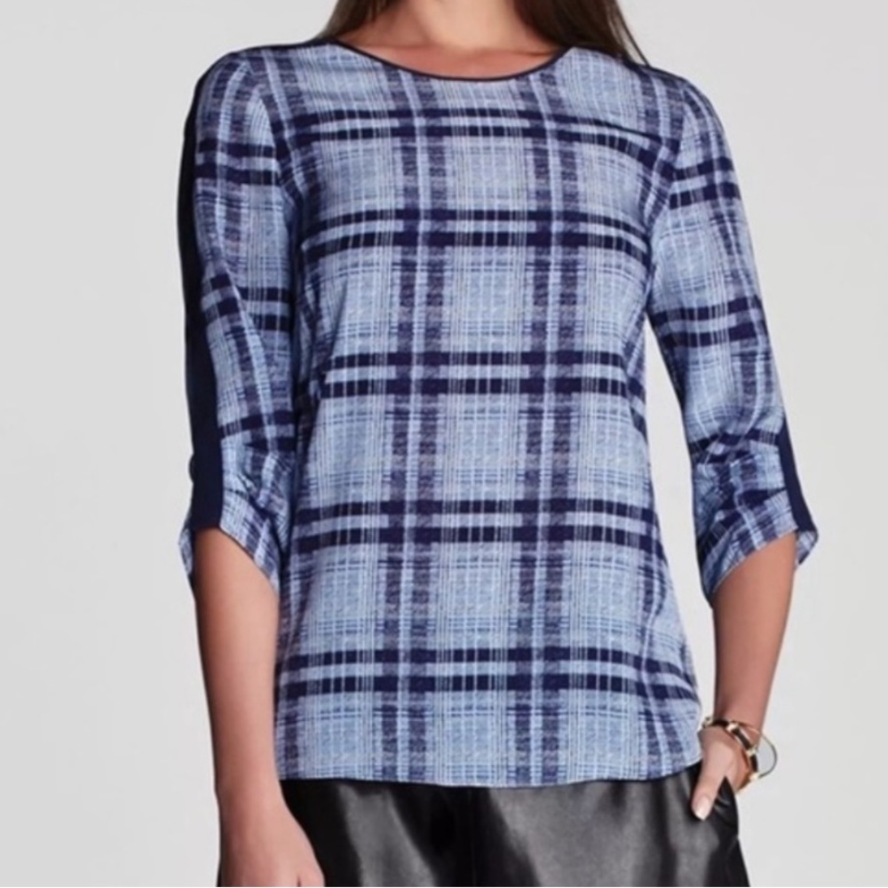BCBGMaxArzia “Daria” silk, 3/4 sleeve top